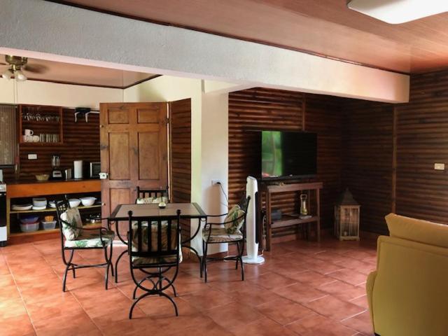 Casa Toucan Mit Privat Pool Near Np Ballena Uvita Exteriör bild